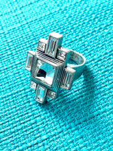 Load image into Gallery viewer, Etruscan Art Deco Style Ice Crystal Cocktail Ring Bling Ring